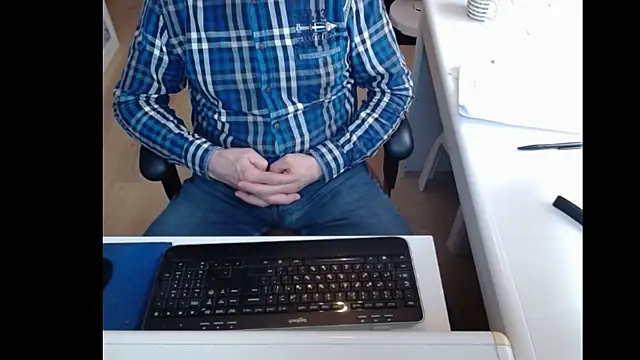 Snapshot of dutchpornking chatting on February 2025 12:06:02 PM dutchpornking online show from February 2025 12:06:02 PM