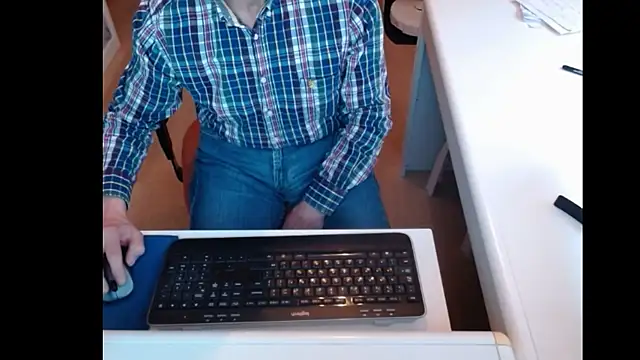 Snapshot of dutchpornking chatting on February 2025 09:10:01 AM dutchpornking online show from February 2025 09:10:01 AM