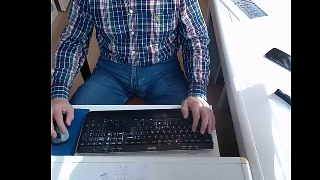 Snapshot of dutchpornking chatting on March 2025 11:47:02 AM dutchpornking online show from March 2025 11:47:02 AM