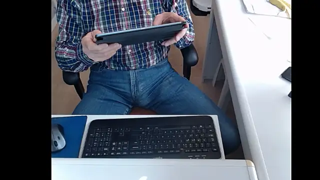 Snapshot of dutchpornking chatting on March 2025 11:21:01 AM dutchpornking online show from March 2025 11:21:01 AM