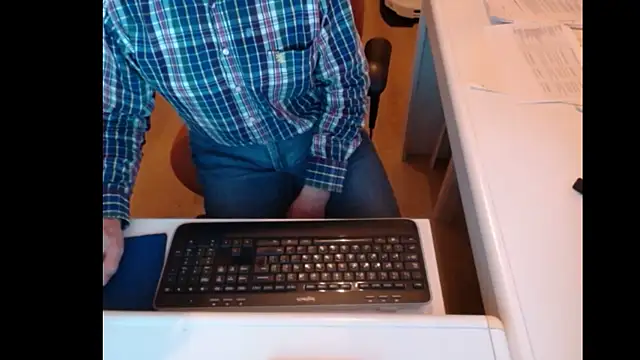 Snapshot of dutchpornking chatting on March 2025 06:53:01 PM dutchpornking online show from March 2025 06:53:01 PM