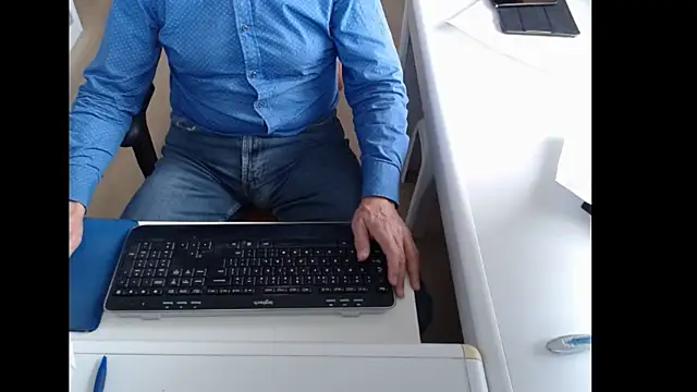 Snapshot of dutchpornking chatting on September 2025 09:12:02 AM dutchpornking online show from September 2025 09:12:02 AM