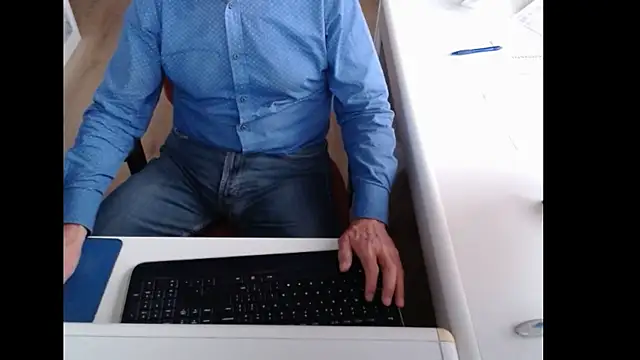 Snapshot of dutchpornking chatting on September 2025 07:13:02 AM dutchpornking online show from September 2025 07:13:02 AM