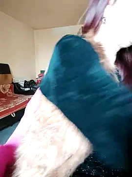 Chriss Tinaa online show from February 2025 10:17:02 AM