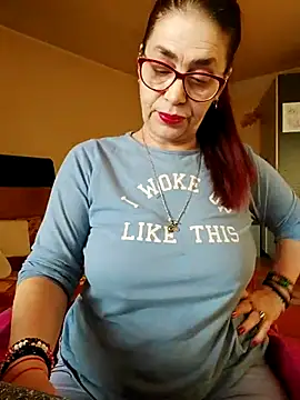 Chriss Tinaa online show from March 2025 05:35:01 AM