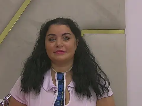 BustyMadison online show from October 2025 06:11:02 AM