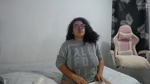 mabigomez00 online show from February 2026 09:19:02 AM