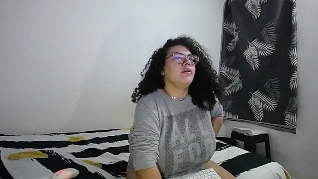 Snapshot of mabigomez00 chatting on May 2026 09:16:02 AM mabigomez00 online show from May 2026 09:16:02 AM