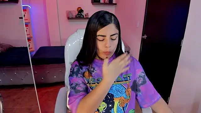 Catalinaa martinez online show from February 2025 08:38:02 PM