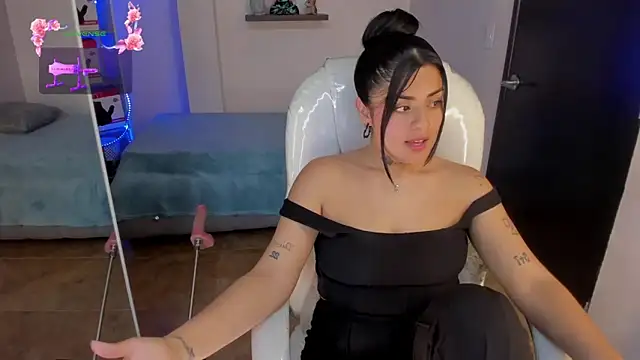 Catalinaa martinez online show from March 2025 12:42:02 AM