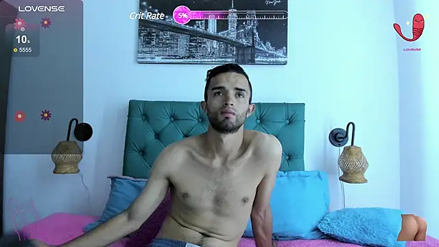 latinos-loverss online show from December 2024 01:07:01 AM