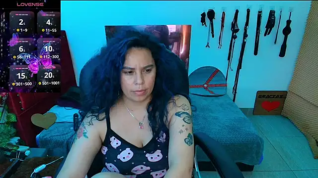 elektra 32 online show from March 2025 04:37:02 PM