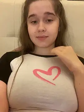 HornyGirlH online show from October 2025 11:17:02 PM