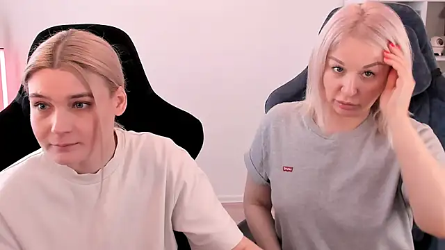 hotblonds online show from March 2025 10:39:02 AM