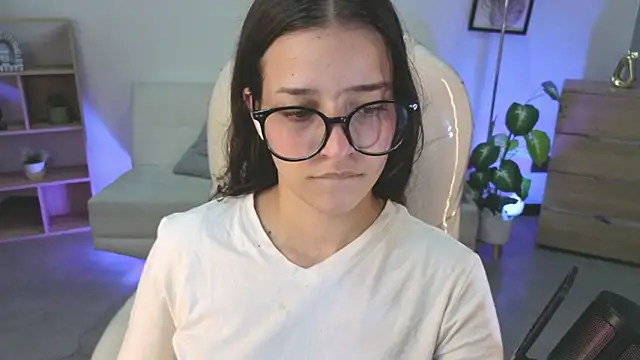 Snapshot of Amaia_Daniells chatting on February 2026 12:32:01 PM Amaia Daniells online show from February 2026 12:32:01 PM