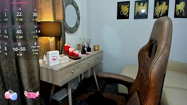 TwilightMistress69 online show from December 2024 09:44:02 AM