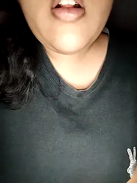 Annerae online show from October 2025 04:39:02 PM