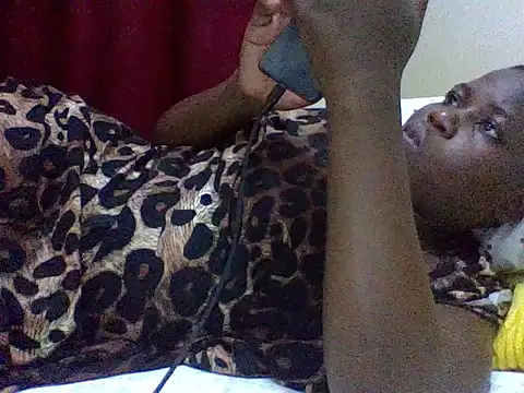 cute-marianna online show from September 2025 03:45:02 PM