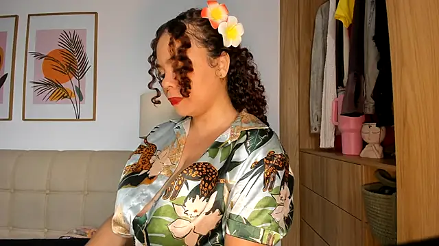 Snapshot of Ash_milk chatting on February 2026 11:44:01 PM Ash milk online show from February 2026 11:44:01 PM