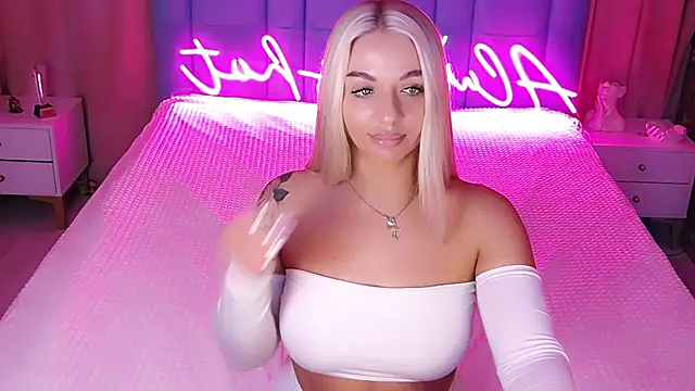 AllwaysHotJ online show from December 2025 02:06:02 AM