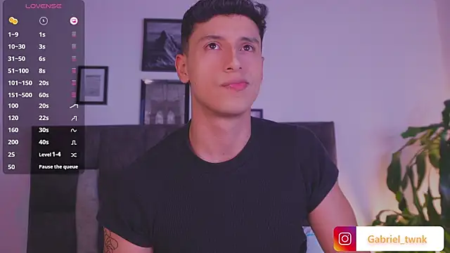 Snapshot of I_Gabriel chatting on May 2026 06:44:01 AM I Gabriel online show from May 2026 06:44:01 AM