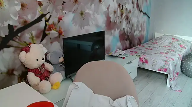 ConnieDaw online show from January 2025 06:06:01 AM