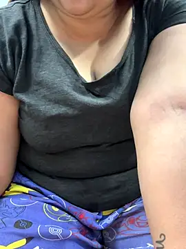 Preet Kaur 69 online show from November 2025 06:10:02 PM