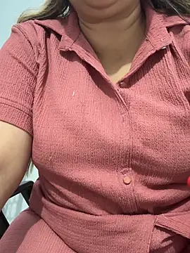 Snapshot of Preet_Kaur_69 chatting on April 2026 07:03:02 PM Preet Kaur 69 online show from April 2026 07:03:02 PM