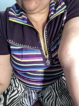 Snapshot of Preet_Kaur_69 chatting on April 2026 05:28:01 PM Preet Kaur 69 online show from April 2026 05:28:01 PM