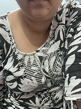 Snapshot of Preet_Kaur_69 chatting on May 2026 06:34:02 PM Preet Kaur 69 online show from May 2026 06:34:02 PM