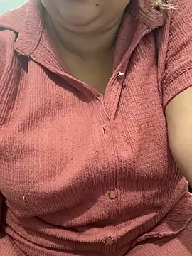 Snapshot of Preet_Kaur_69 chatting on May 2026 05:32:02 PM Preet Kaur 69 online show from May 2026 05:32:02 PM
