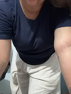 Preet Kaur 69 online show from July 2026 06:01:02 PM