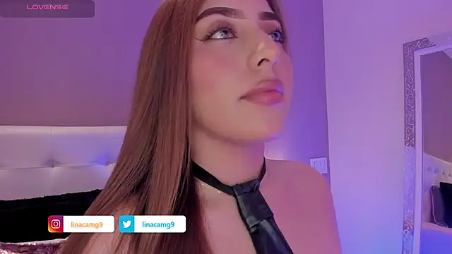 Snapshot of MaddyyLennon chatting on December 2024 05:04:01 AM MaddyyLennon online show from December 2024 05:04:01 AM
