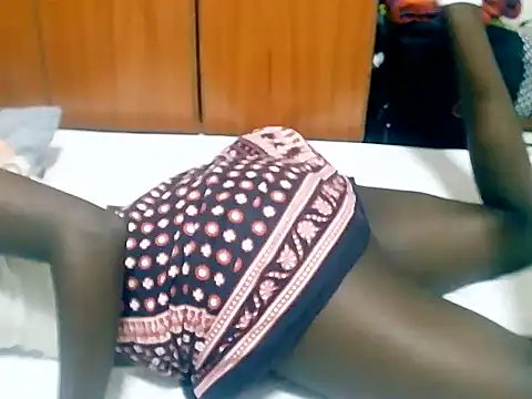 Snapshot of tee_sly chatting on March 2026 05:08:02 AM tee sly online show from March 2026 05:08:02 AM