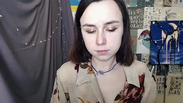 VeryVeryVeryShy  online show from February 2025 04:40:01 PM