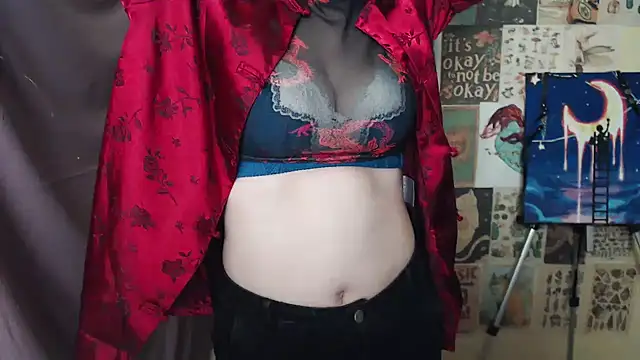 VeryVeryVeryShy  online show from March 2025 06:18:01 PM