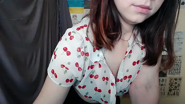 VeryVeryVeryShy  online show from September 2025 04:25:01 AM