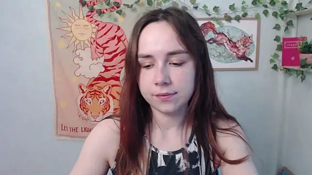 Snapshot of VeryVeryVeryShy_ chatting on May 2026 05:37:02 AM VeryVeryVeryShy online show from May 2026 05:37:02 AM