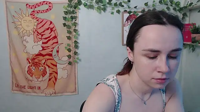 Snapshot of VeryVeryVeryShy_ chatting on May 2026 05:36:01 AM VeryVeryVeryShy online show from May 2026 05:36:01 AM