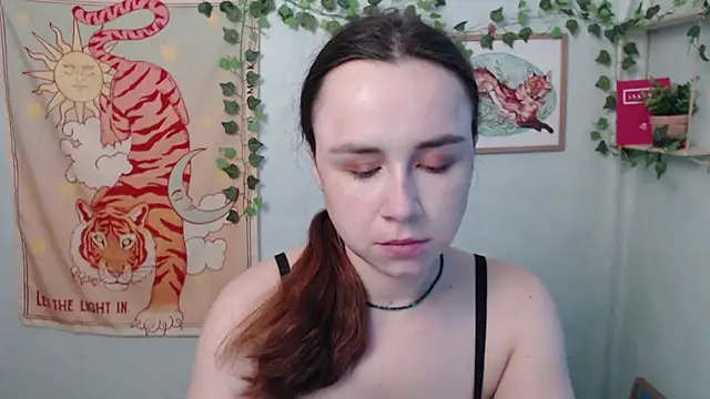 Snapshot of VeryVeryVeryShy_ chatting on July 2026 05:45:01 AM VeryVeryVeryShy online show from July 2026 05:45:01 AM