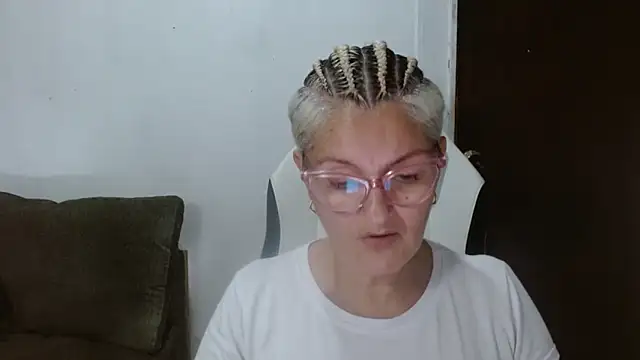 bety-cum2 online show from February 2026 12:04:02 AM