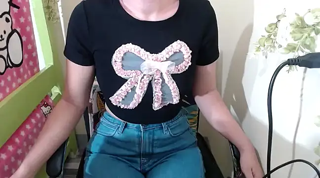 Snapshot of Skinny_regie99xxx chatting on February 2025 03:01:02 AM Skinny regie99xxx online show from February 2025 03:01:02 AM