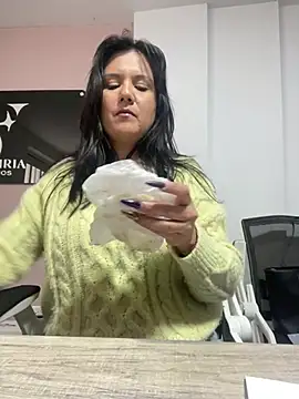 SWEETLILY18 online show from February 2025 03:01:02 PM