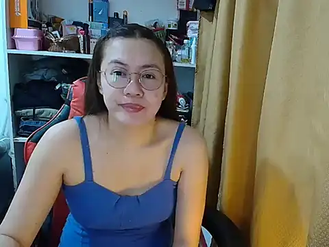 crizzybel online show from December 2025 06:19:01 AM