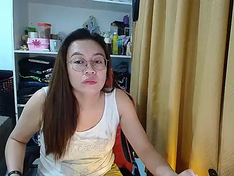 crizzybel online show from March 2026 02:09:01 PM