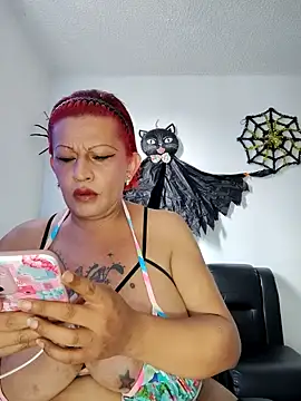 zafiro sex  online show from October 2025 08:11:02 PM