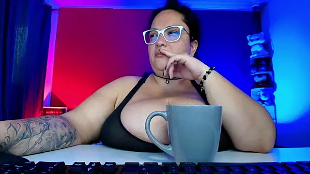 lulubigtitts1 online show from March 2026 03:31:01 PM