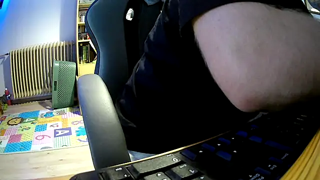 anonymus9006 online show from March 2026 10:56:01 AM