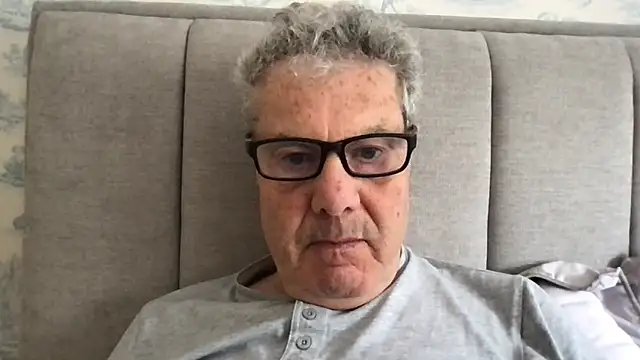 Snapshot of Oldpistolpete chatting on April 2026 09:07:01 AM Oldpistolpete online show from April 2026 09:07:01 AM