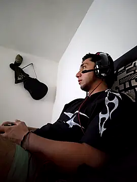 Miguelgel578 online show from September 2025 03:03:01 PM